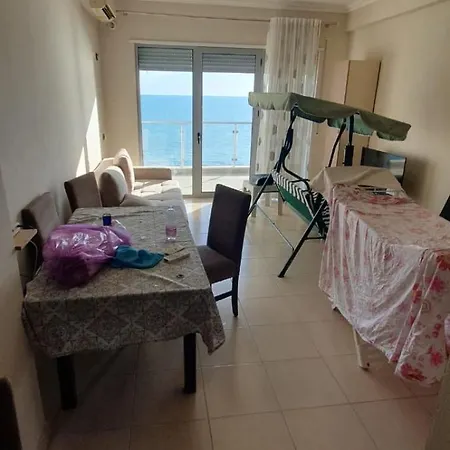 Shtepi Me Pamje Nga Deti Appartement Durrës